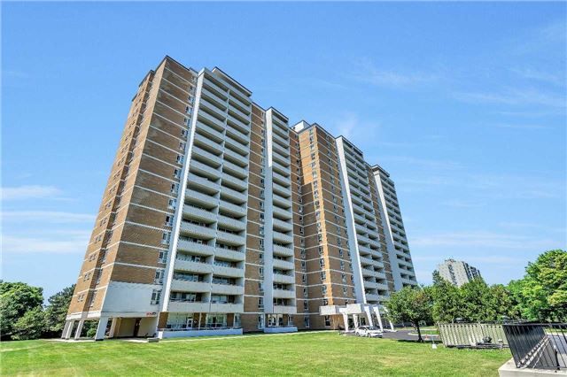 2550 Pharmacy Ave W, unit 806 for sale in L'Amoreaux - image #1