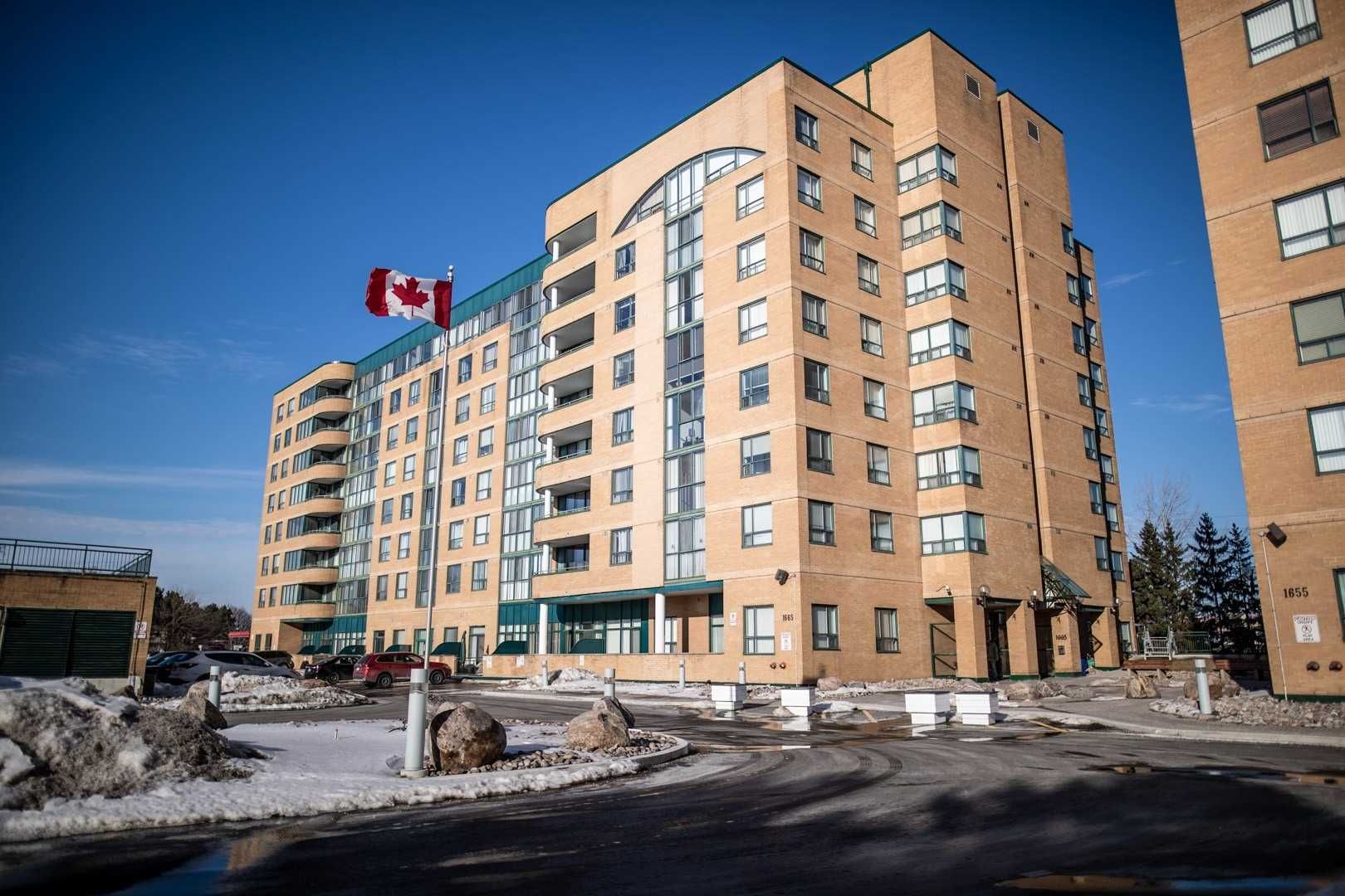 1665 Pickering Pkwy, unit 803 for sale in Village East - image #1