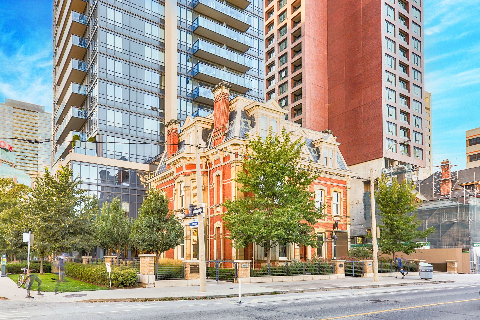 28 Linden St. This condo at James Cooper Mansion is located in  Downtown, Toronto - image #2 of 6 by Strata.ca